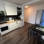 Astra Apartamento *